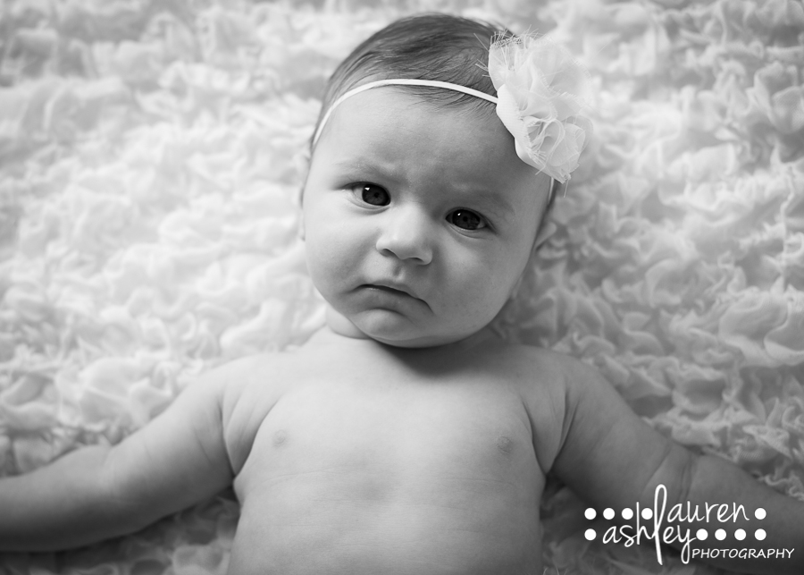 4 Month Old Zara | On-location Cedar Rapids/Marion Photographer